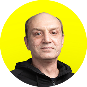 Виктор Старцев