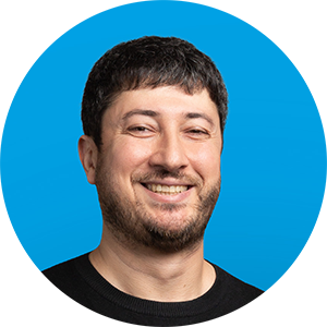 Сослан Елеев