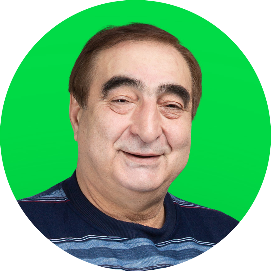 Паравону Устяну